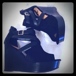 Report Faux Suede Wedge Open Toe Shoes